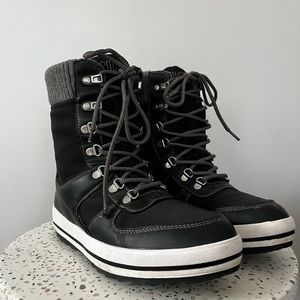 Cougar Vergio women’s winter boots 9